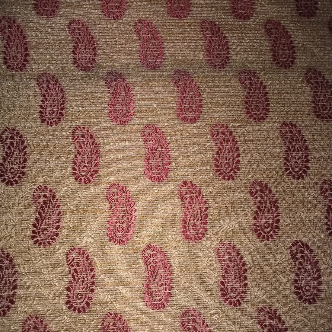 SILK Brocade Fabric Light Gold & Red color 44" WIDE BRO360[1]
