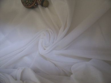pure / soft white cotton voile 112 cms