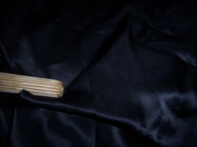 100% pure Silk black Satin fabric 44" wide [1447]