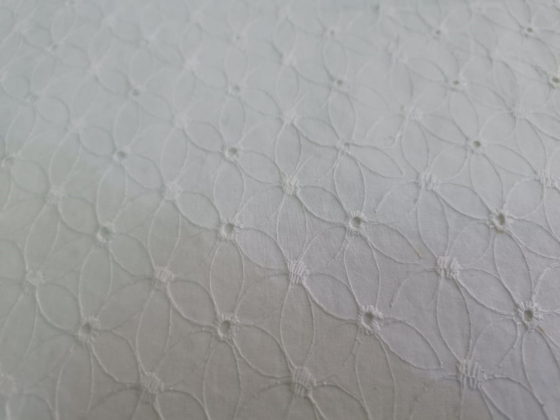 100% cotton cut work embroidery white colour 44" wide B2#86[1] [7747]