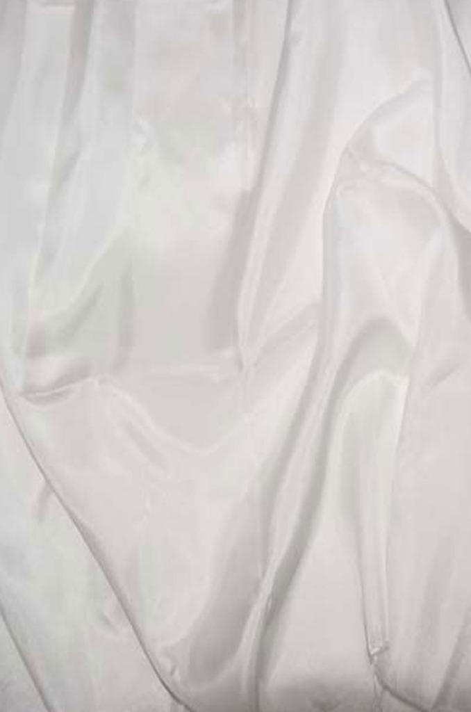 Silk Habotai 16 mm/ 60 grams fabric 44" wide [5838]