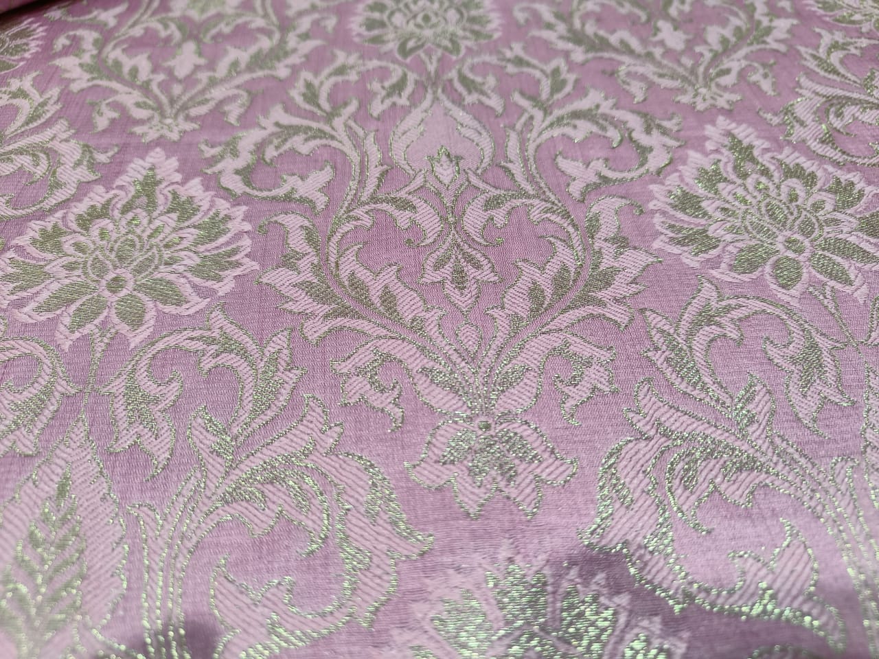 Brocade pink x metalic gold fabric 44" wide ~ BRO828