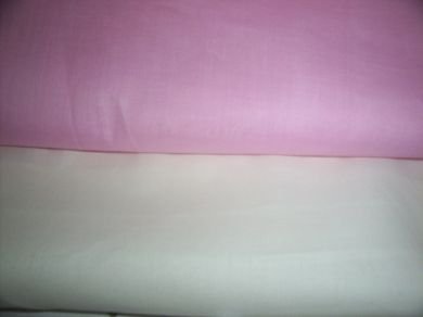 100's / 140's cotton lawn 91 cms -ivory / light pink colour 44&quot; wide