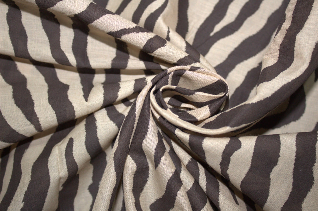 100% Pure Cotton lawn tiger printed fabric beige and brown color 58" wide [12608]