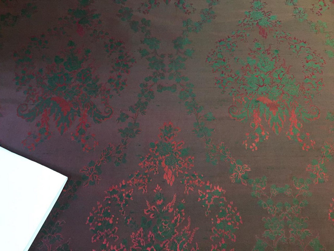Silk taffeta jacquard fabric Rusty Red & Green 54" wide TAFJAC6[1]