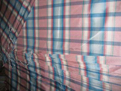 Superb silk taffeta fabric sky blue and white plaids 54" wide TAF#C27[1]